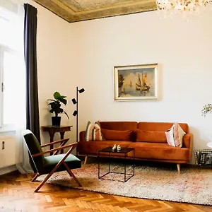 Apartment Stilvolles In Zentraler Lage, Graz