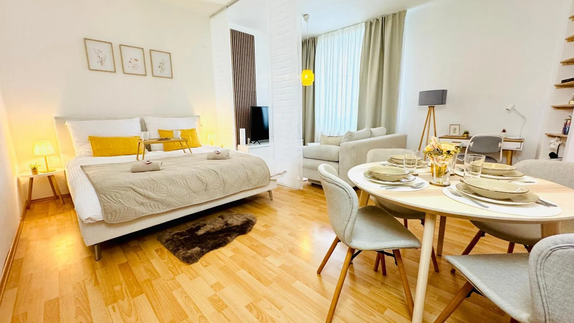 Katy'S Cozy Corner Citycenter Graz Apartment